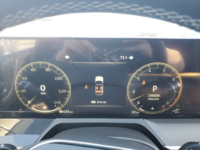 2027 INFINITI QX80 LUXE