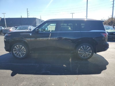 2027 INFINITI QX80 LUXE