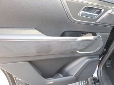 2027 INFINITI QX80 LUXE