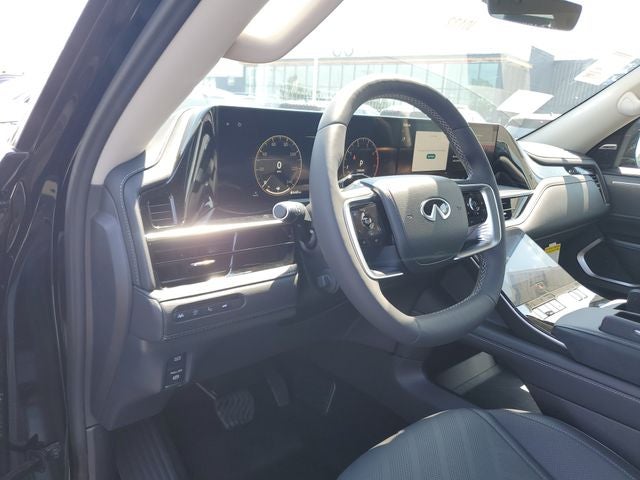 2027 INFINITI QX80 LUXE