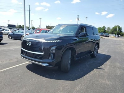 2027 INFINITI QX80 LUXE