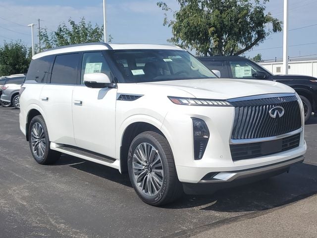 2027 INFINITI QX80 LUXE