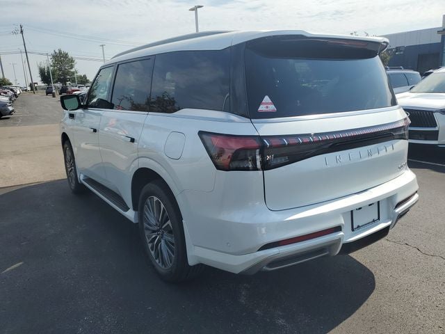 2027 INFINITI QX80 LUXE
