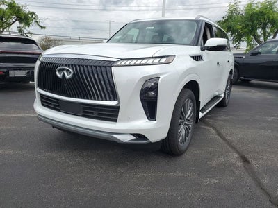 2026 INFINITI QX80 LUXE