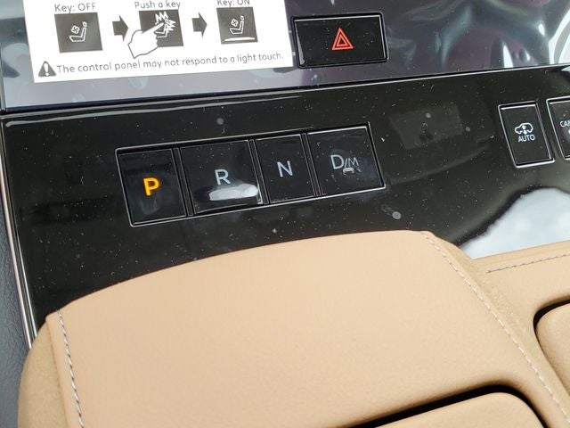 2026 INFINITI QX80 LUXE