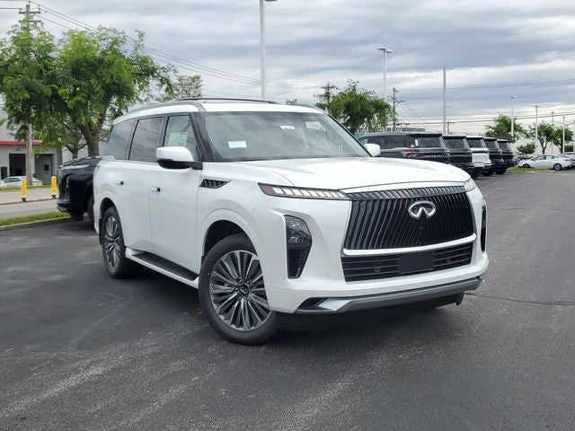 2026 INFINITI QX80 LUXE