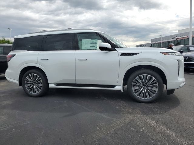 2026 INFINITI QX80 LUXE