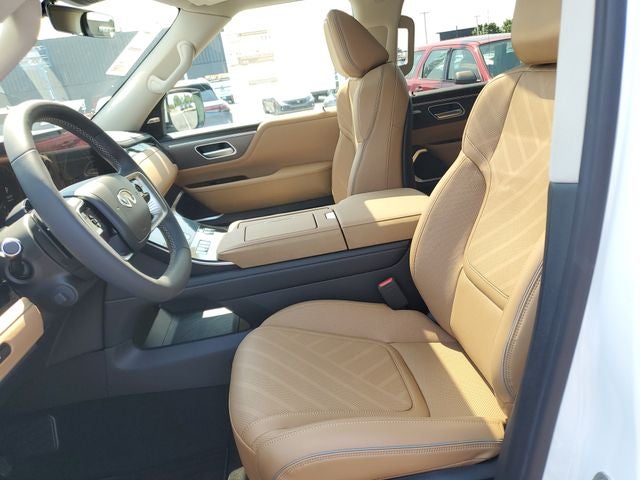2027 INFINITI QX80 LUXE