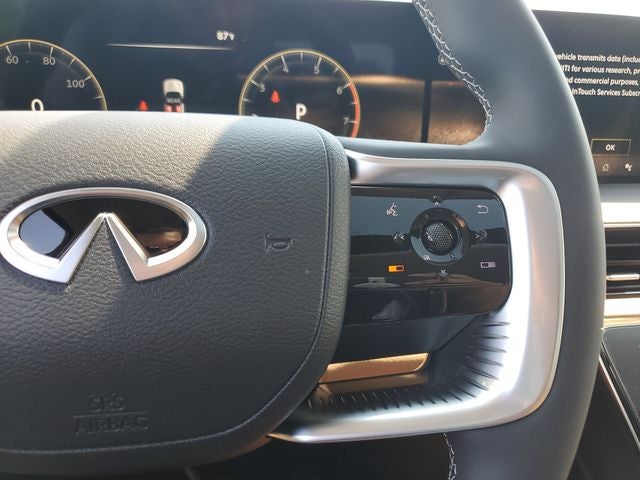 2027 INFINITI QX80 LUXE