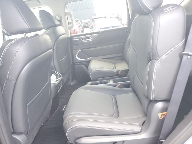 2027 INFINITI QX80 LUXE