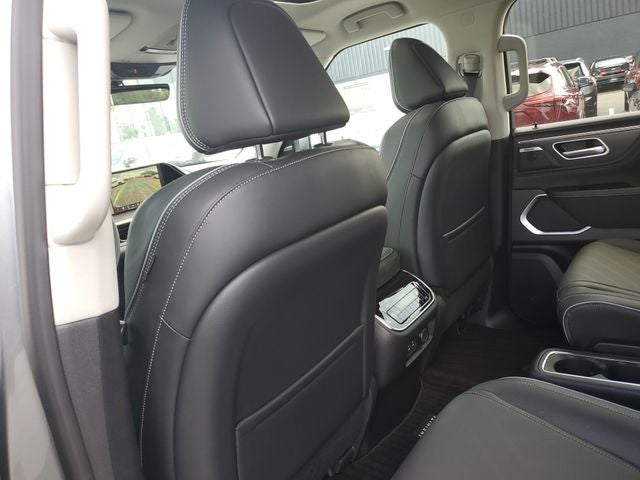 2027 INFINITI QX80 LUXE
