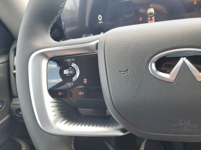 2027 INFINITI QX80 LUXE