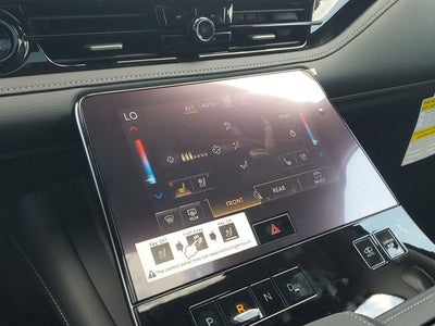 2027 INFINITI QX80 LUXE