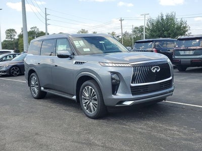 2027 INFINITI QX80 LUXE