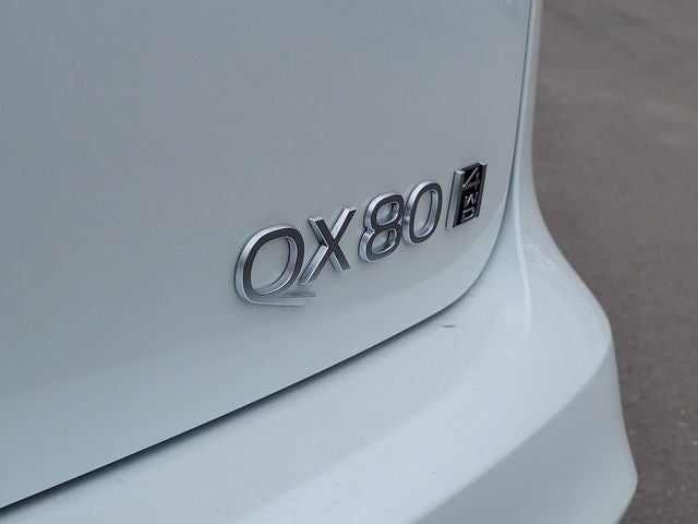 2026 INFINITI QX80 LUXE
