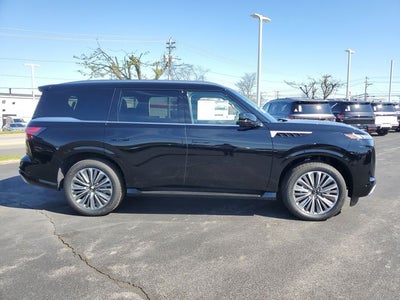2026 INFINITI QX80 LUXE