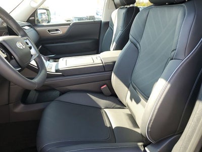 2026 INFINITI QX80 LUXE