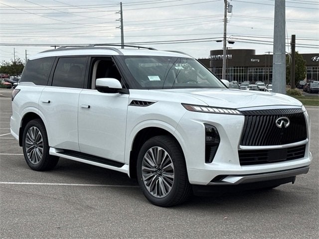 2026 INFINITI QX80 LUXE
