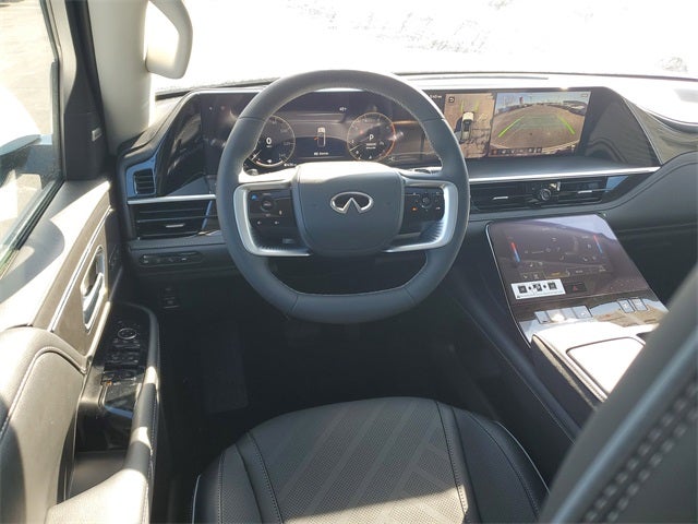 2026 INFINITI QX80 LUXE