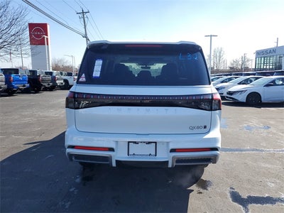 2026 INFINITI QX80 LUXE