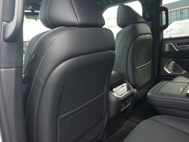2027 INFINITI QX80 AUTOGRAPH