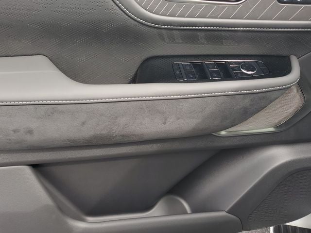 2027 INFINITI QX80 AUTOGRAPH