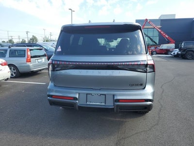 2027 INFINITI QX80 AUTOGRAPH
