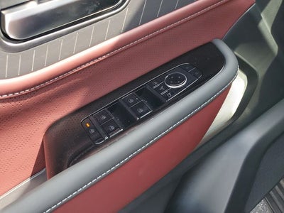 2027 INFINITI QX80 AUTOGRAPH