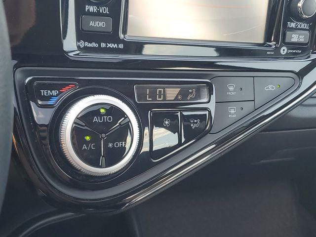 2018 Toyota Prius c Four