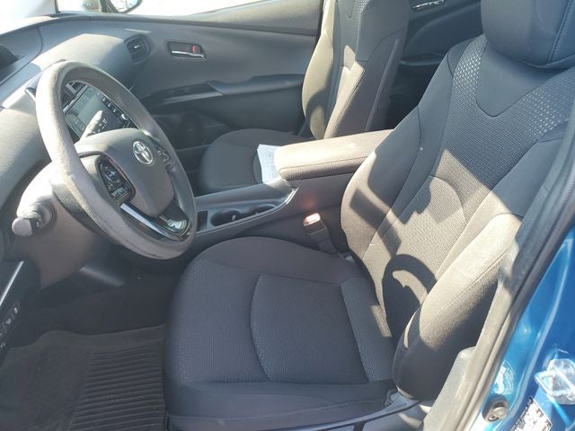2021 Toyota Prius LE