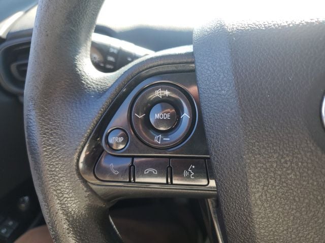 2021 Toyota Prius LE