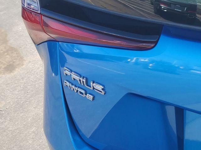 2021 Toyota Prius LE