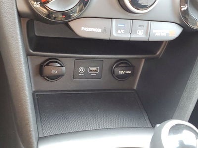 2020 Hyundai Kona SEL