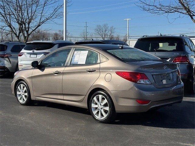 2013 Hyundai Accent GLS