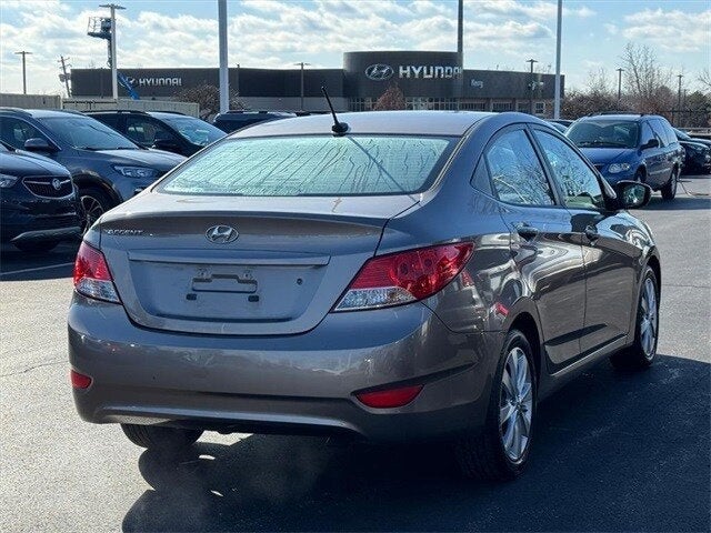 2013 Hyundai Accent GLS