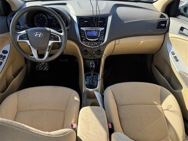 2013 Hyundai Accent GLS