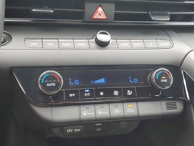 2025 Hyundai Elantra Hybrid SEL Sport