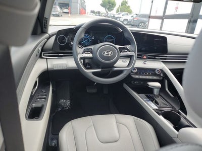 2025 Hyundai Elantra Hybrid Limited