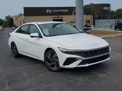 2025 Hyundai Elantra Hybrid Limited