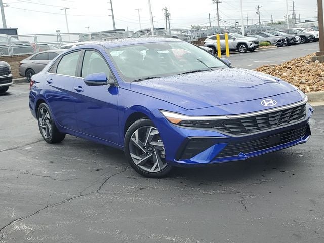 2025 Hyundai Elantra Limited