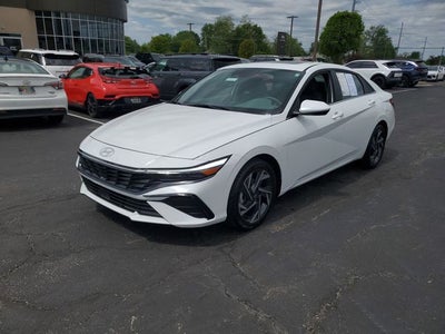 2024 Hyundai Elantra SEL