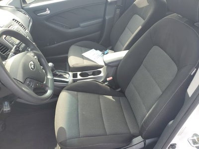 2017 Kia Forte5 LX