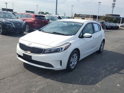 2017 Kia Forte5 LX