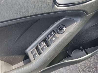 2017 Kia Forte5 LX