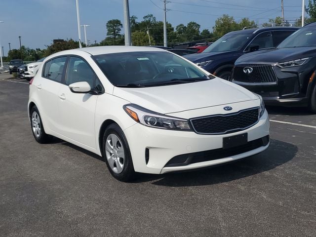2017 Kia Forte5 LX