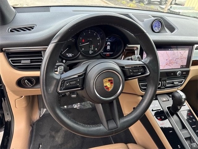 2023 Porsche Macan T