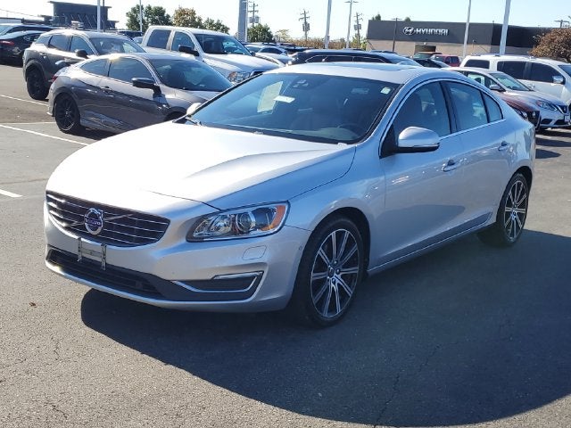 2015 Volvo S60 T5 Platinum