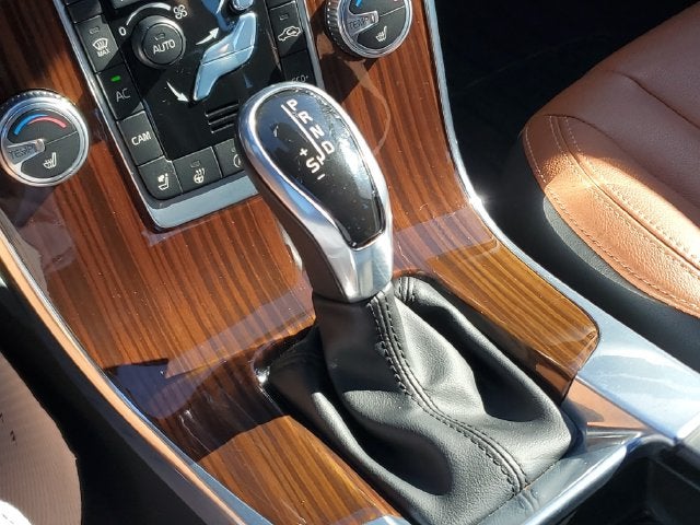 2015 Volvo S60 T5 Platinum