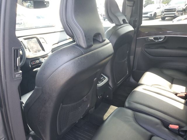 2019 Volvo XC90 T6 Momentum