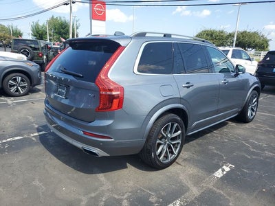 2019 Volvo XC90 T6 Momentum